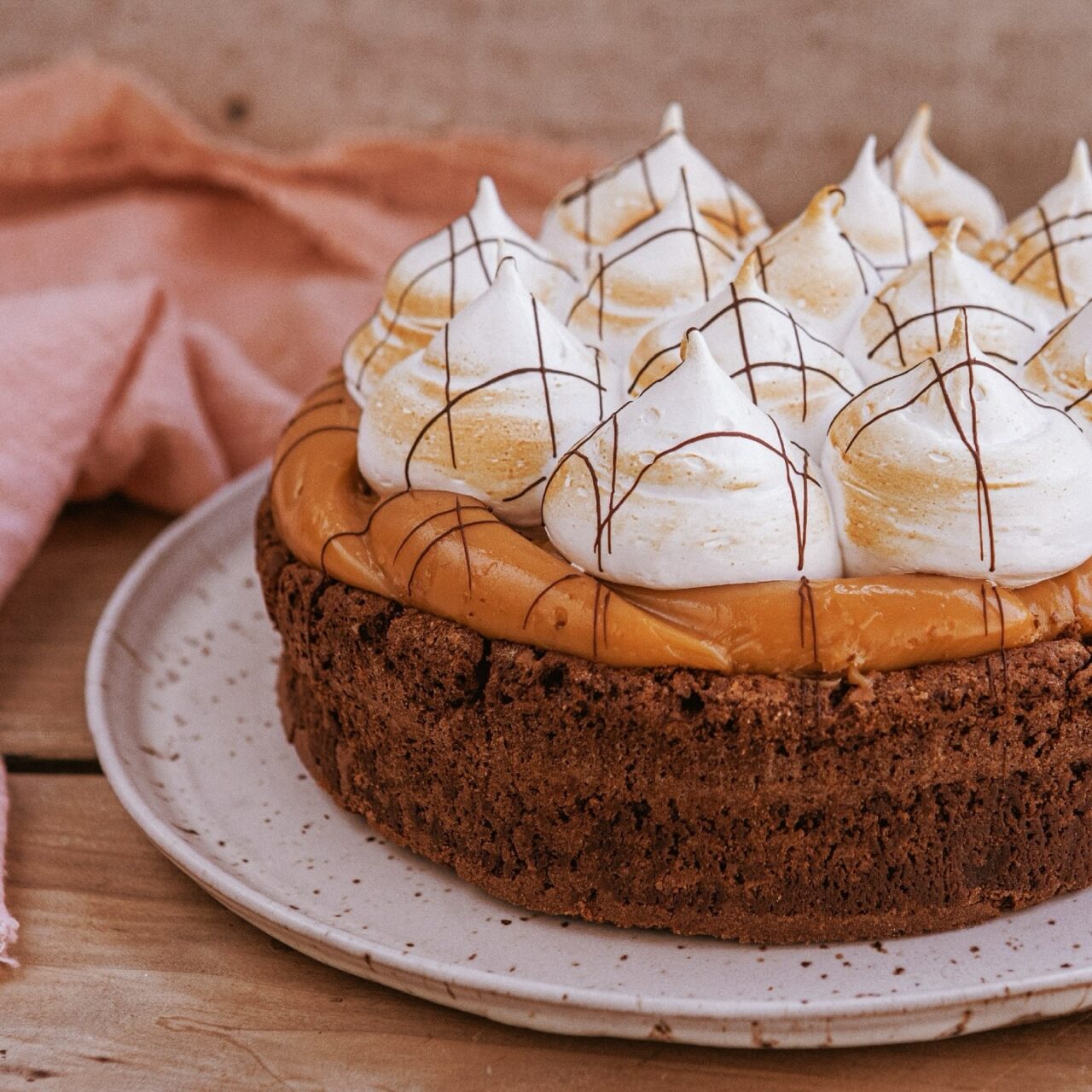 Pie Brownie Manjar Merengue