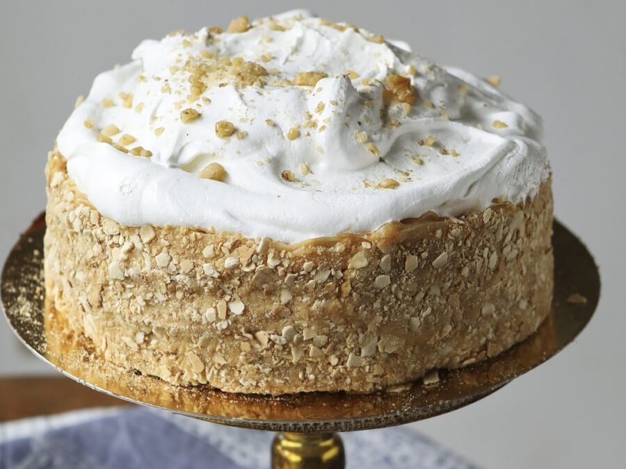 Torta Hojarasca Manjar Nuez