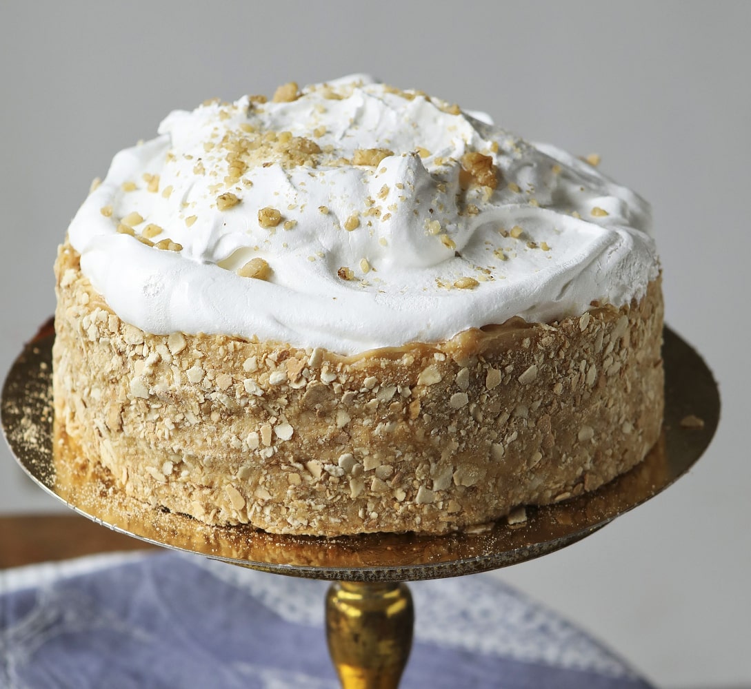 Torta Hojarasca Manjar Nuez