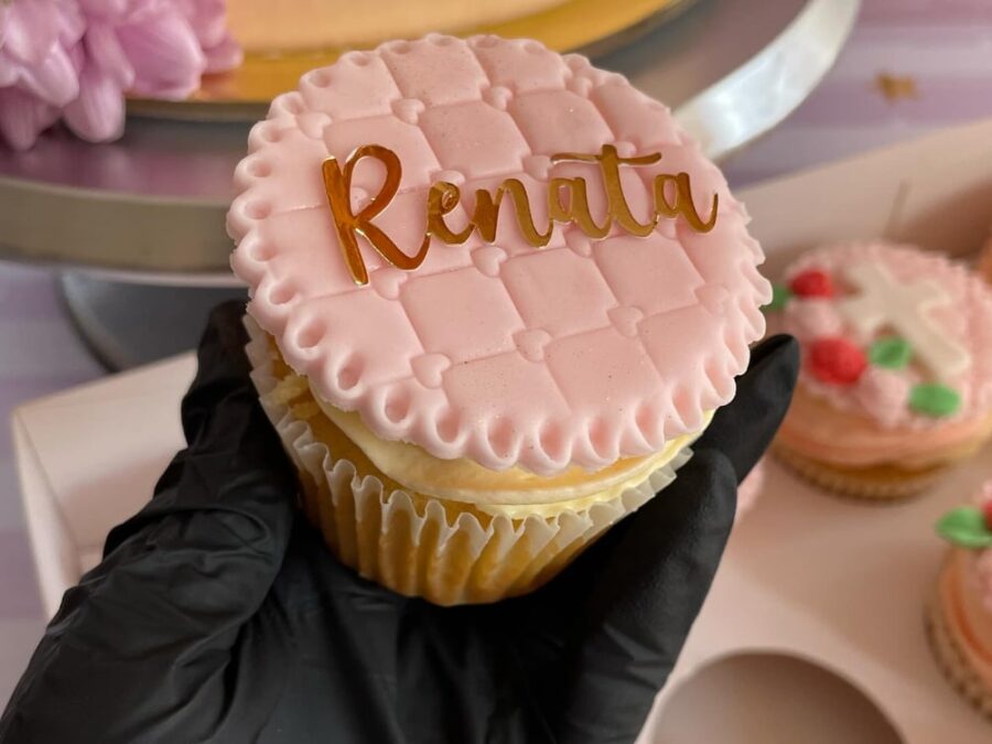 Torta Primera Comunión + Cupcakes