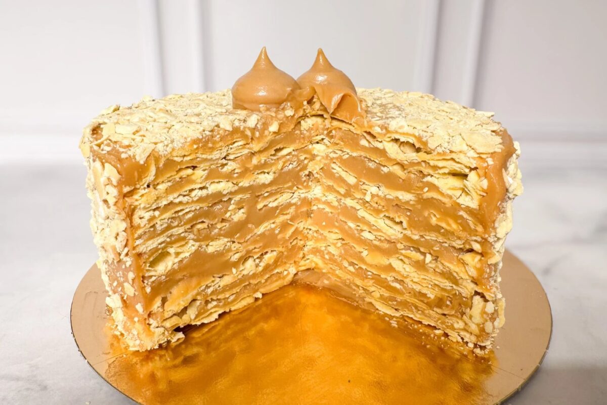 Torta Hojarasca Manjar