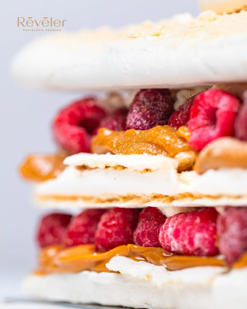 Barra Merengue Almendrado y Frambuesas