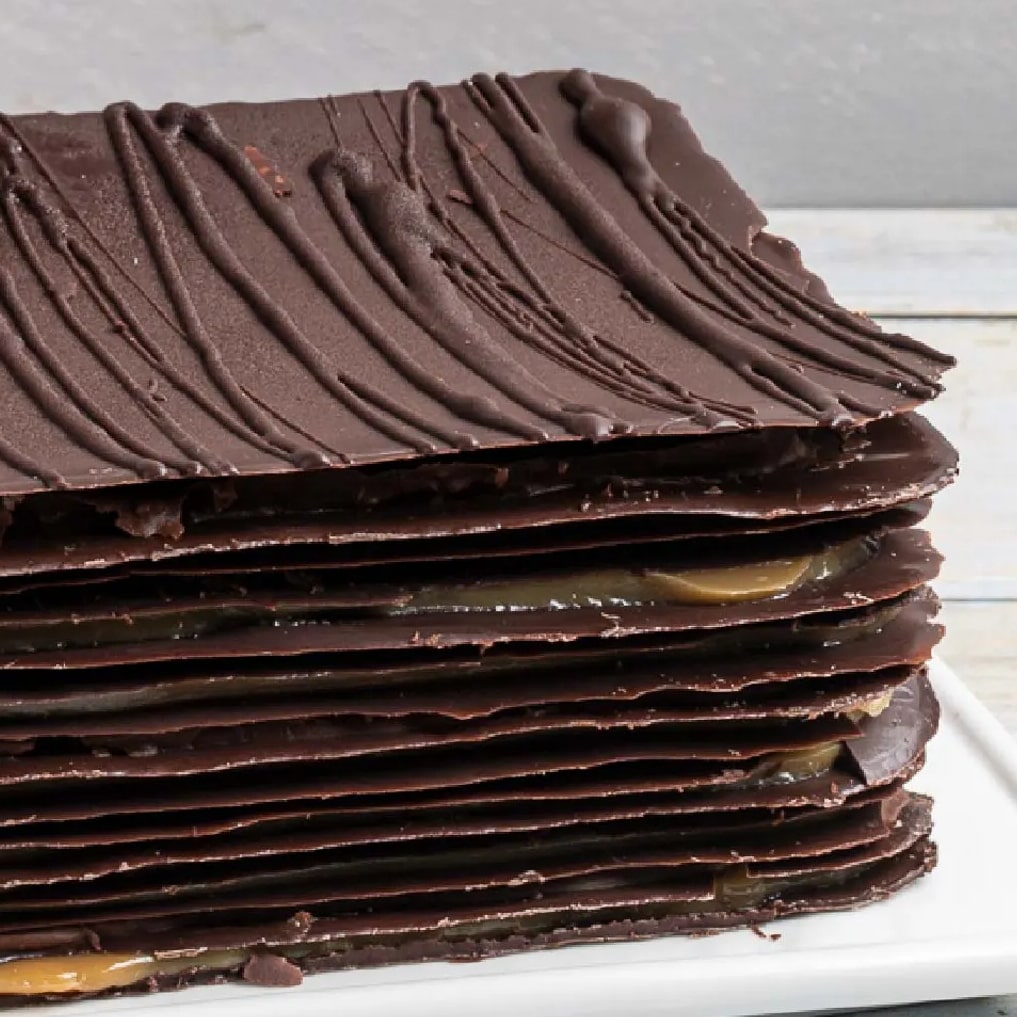 Torta Láminas de Chocolate Manjar de Campo